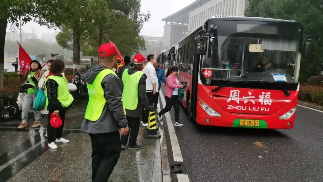 九江長運:充足運力 助力鄉(xiāng)村花海半程馬拉松