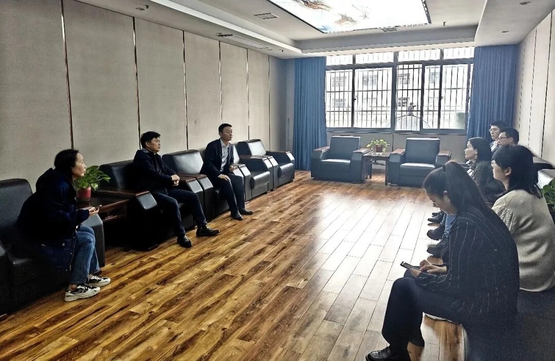 都市城際公交:旅游客運(yùn)分公司開(kāi)拓周末校園至永修景區(qū)直通車(chē)業(yè)務(wù)