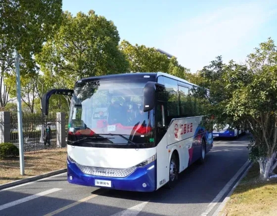 都市城際公交:旅游客運(yùn)分公司成功中標(biāo)華東交通大學(xué)2024年迎新接駁車采購(gòu)項(xiàng)目