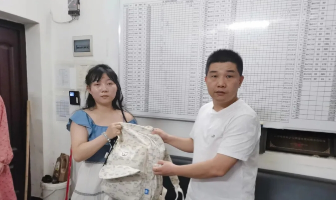 都市城際公交:站點巴士 守護(hù)旅客財產(chǎn)安全