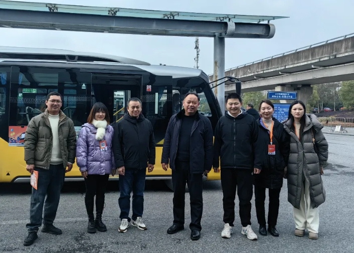 鷹潭公交:全力備戰(zhàn)新學期 確保學生安全順利返校